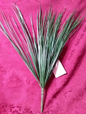 Home Interiors Bear Grass Bush/ Hunter Green/22.5 inches /NEW/FREE SHIPPING