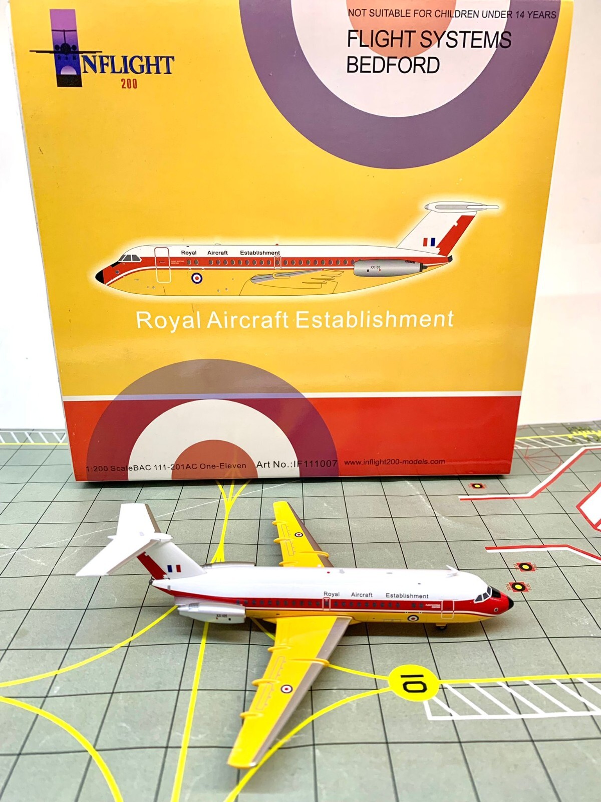 航空機・ヘリコプター Inflight 1:200 US Airways F-28 N493US Inflight 1 200 Us Airways F-28 N493Us | eBay