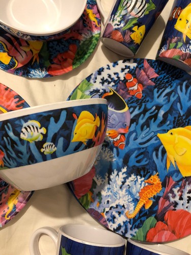 EVOLUTION BY SAKURA Fish Aquarium Ocean 16 Pieces! Dish Set Service for 4, Cute!