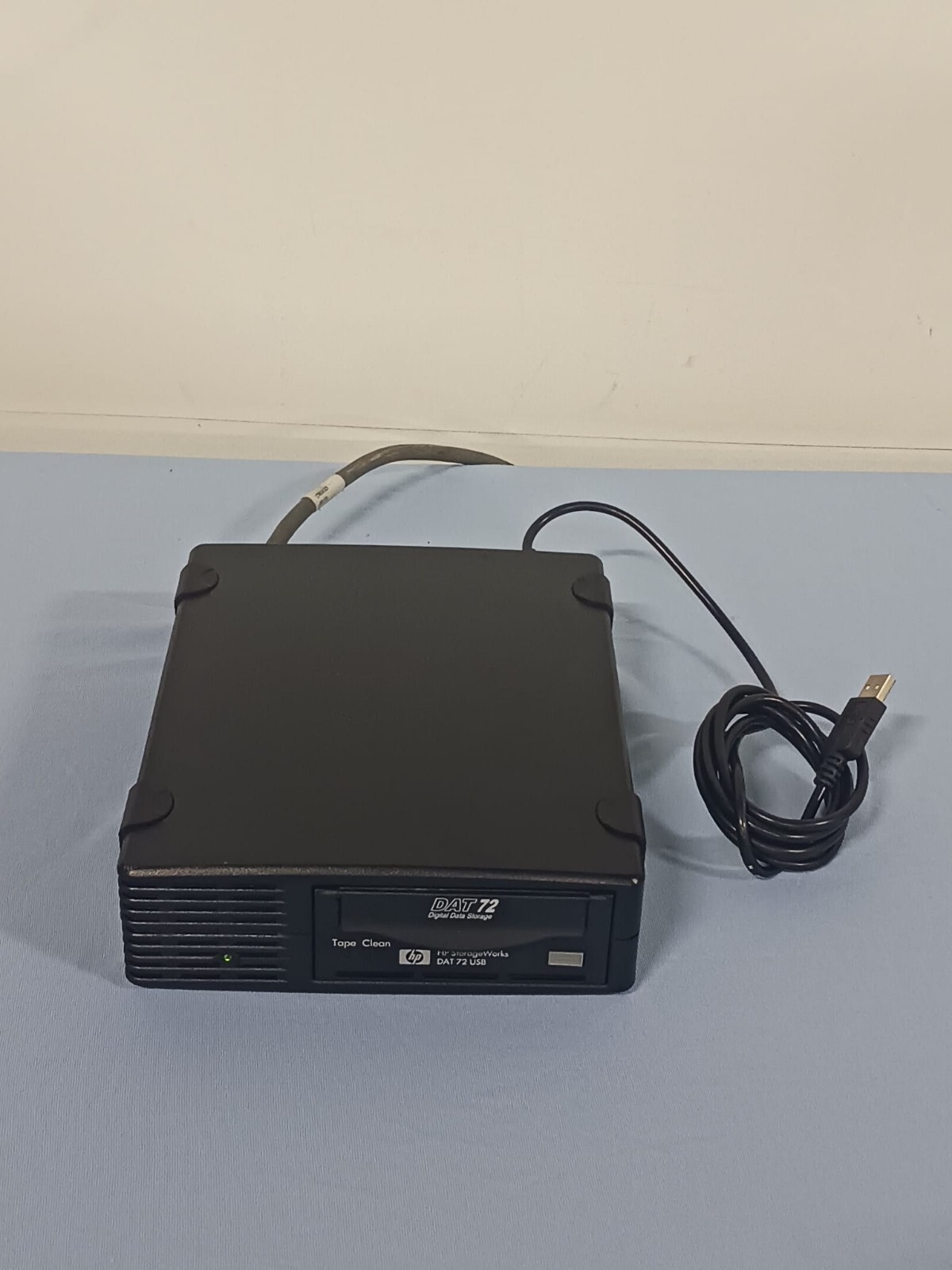HP StorageWorks DAT160 USB テープドライブ 通電確認 $_12.JPG?set_id=880000500F
