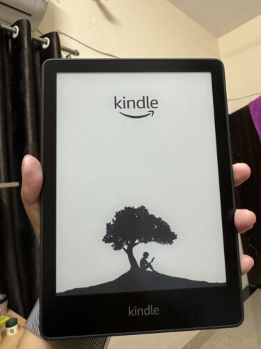 16GB) Amazon Kindle Paperwhite 5 2022 (11th Generation) Wi 16GB) Amazon Kindle Paperwhite 5 2022 (11th Generation) Wi