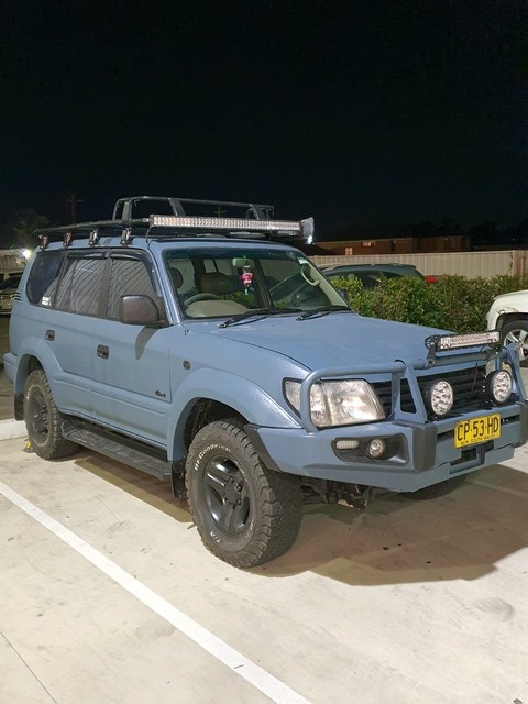Toyota prado 90
