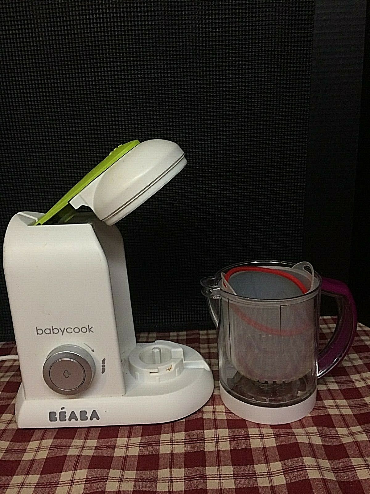 Beaba Babycook 4 in 1 Steam Cooker & Blender Food Maker