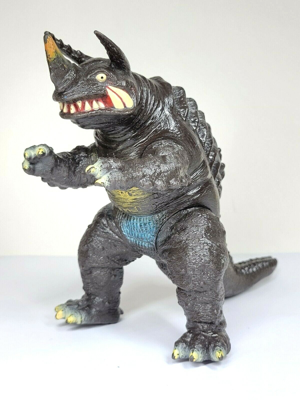 Neronga Bandai 1994 Ultra Monster Series Ultraman Kaiju