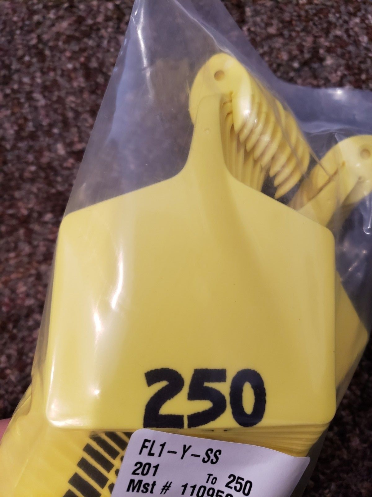 Allflex Feedlot Cattle Stocker Calf Tags 1001 Yellow 1/2