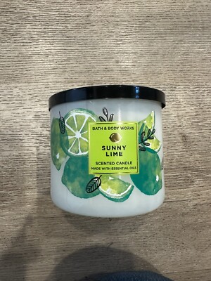 Bath & Body Works ~ SUNNY LIME ~ 3 Wick Candle ~ Made With Essential Oils