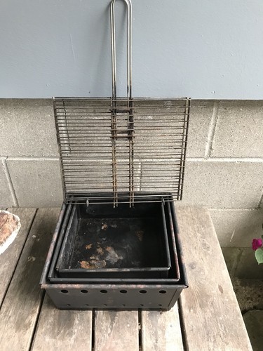 Vintage Qwik-Cook Portable Newspaper Grill Camp Cabin Home Tailgate