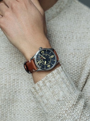 Pre-owned Avi-8 Spitfire Smith Automatic Woolston Watch - Brand