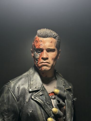 Enterbay Terminator 2 Judgement Day T-800 1/4 Scale Figure Enterbay Terminator 2 Judgement Day T-800 1/4 Scale Figure