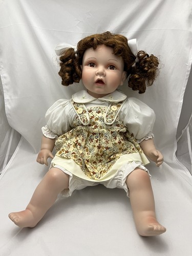 antique doll ୨୧ ストローハットの ペグドールさん antique