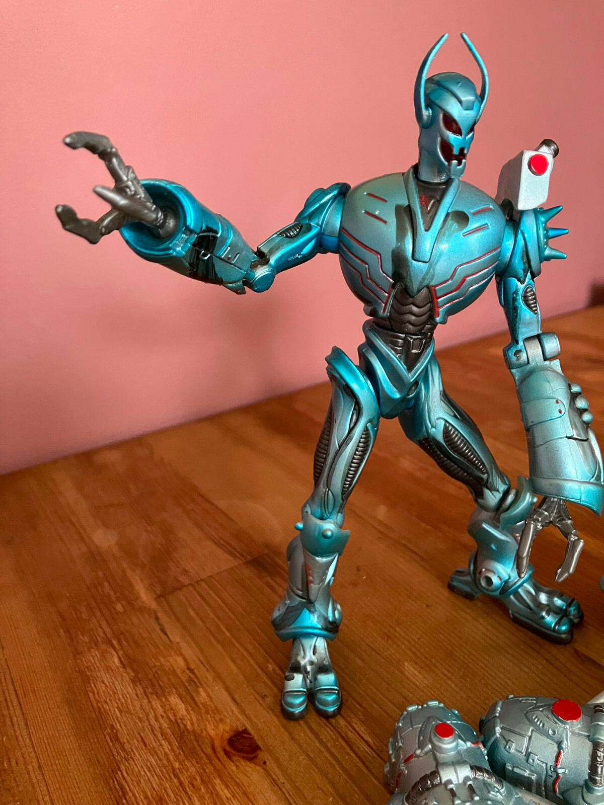 fab ブラーボ　marvel Vault Ultron 1998 Toybiz Marvel Super Villains With Robotic
