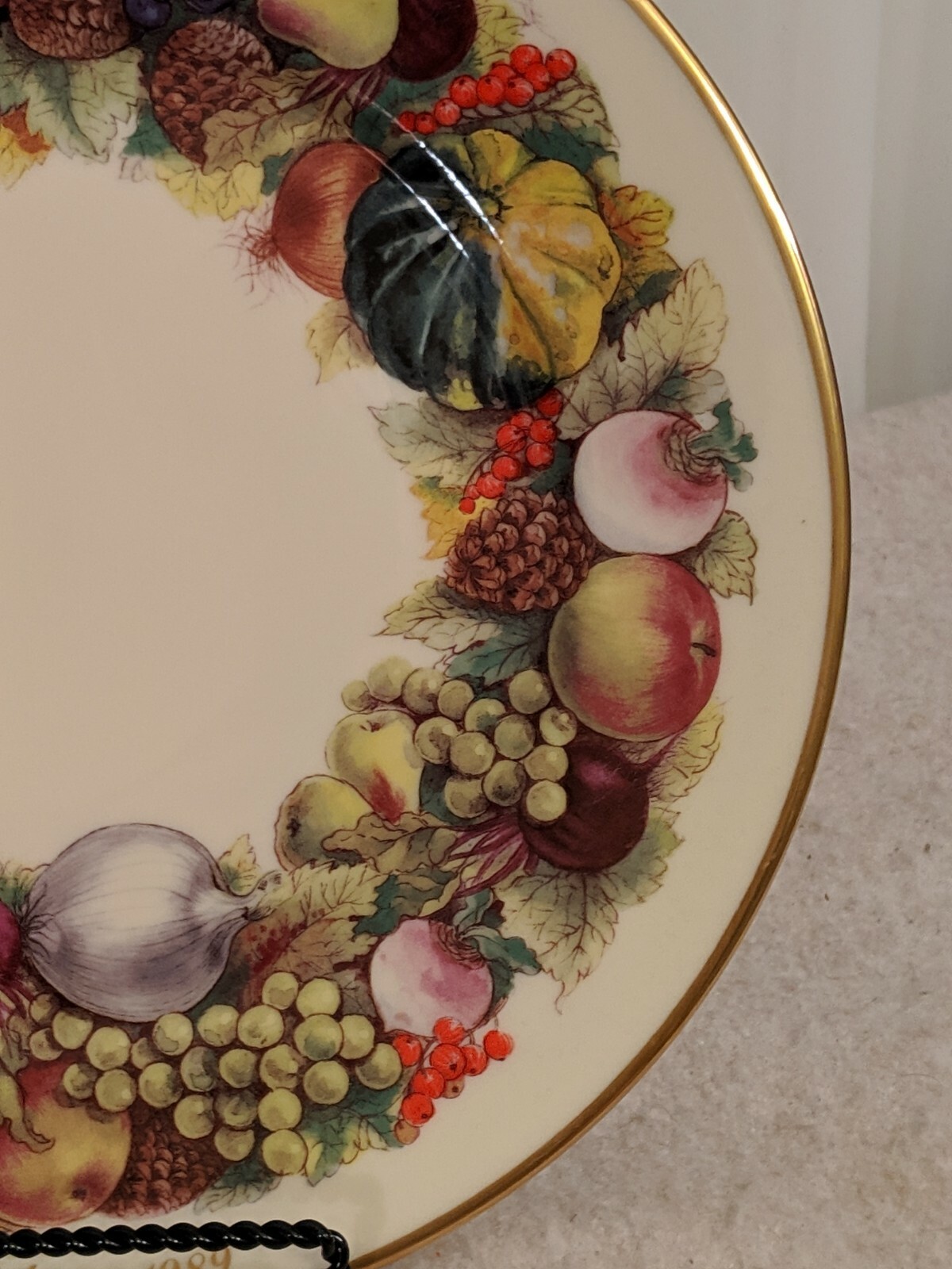 Lenox L/E Colonial Christmas Wreath Issue New York, The Ninth Colony Plate 1989