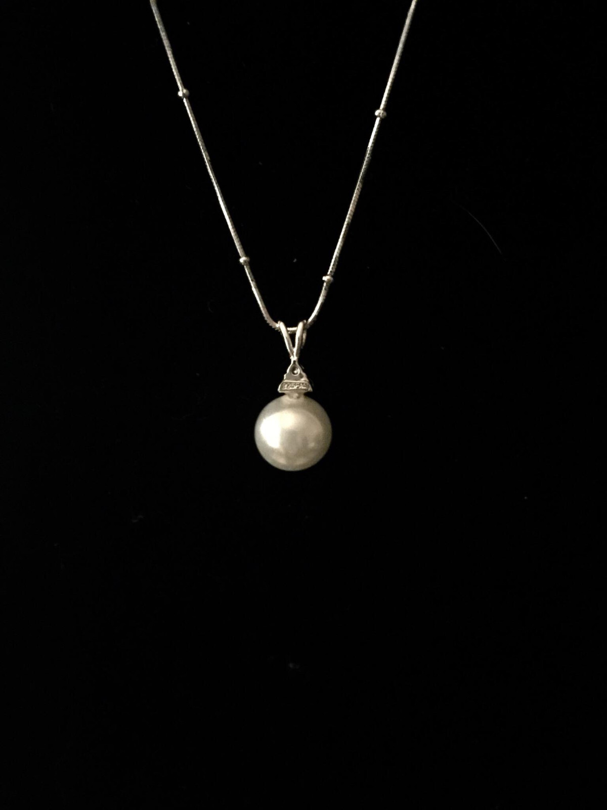 送税込【CRAFTD London】Rounded Real Pearl Necklace Silver♪ Real Freshwater Pearl Necklace (Silver) | CRAFTD London