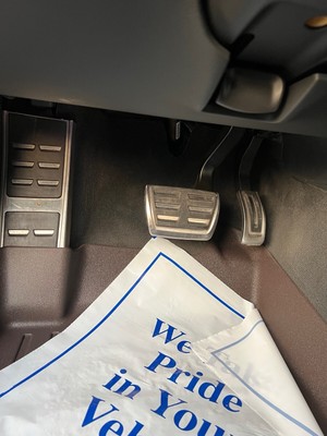 image 28 of interior