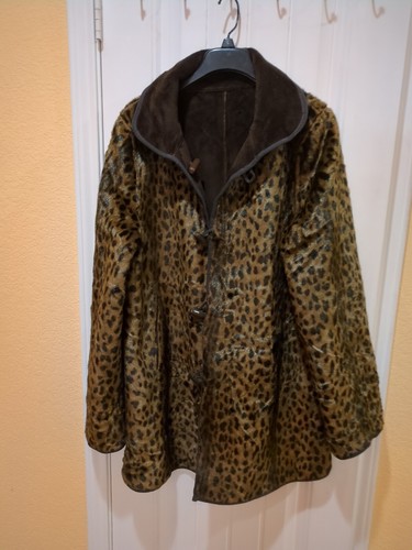 DENNIS BASSO Reversible Faux Suede Leopard Fur Coat w/Toggle Closures M