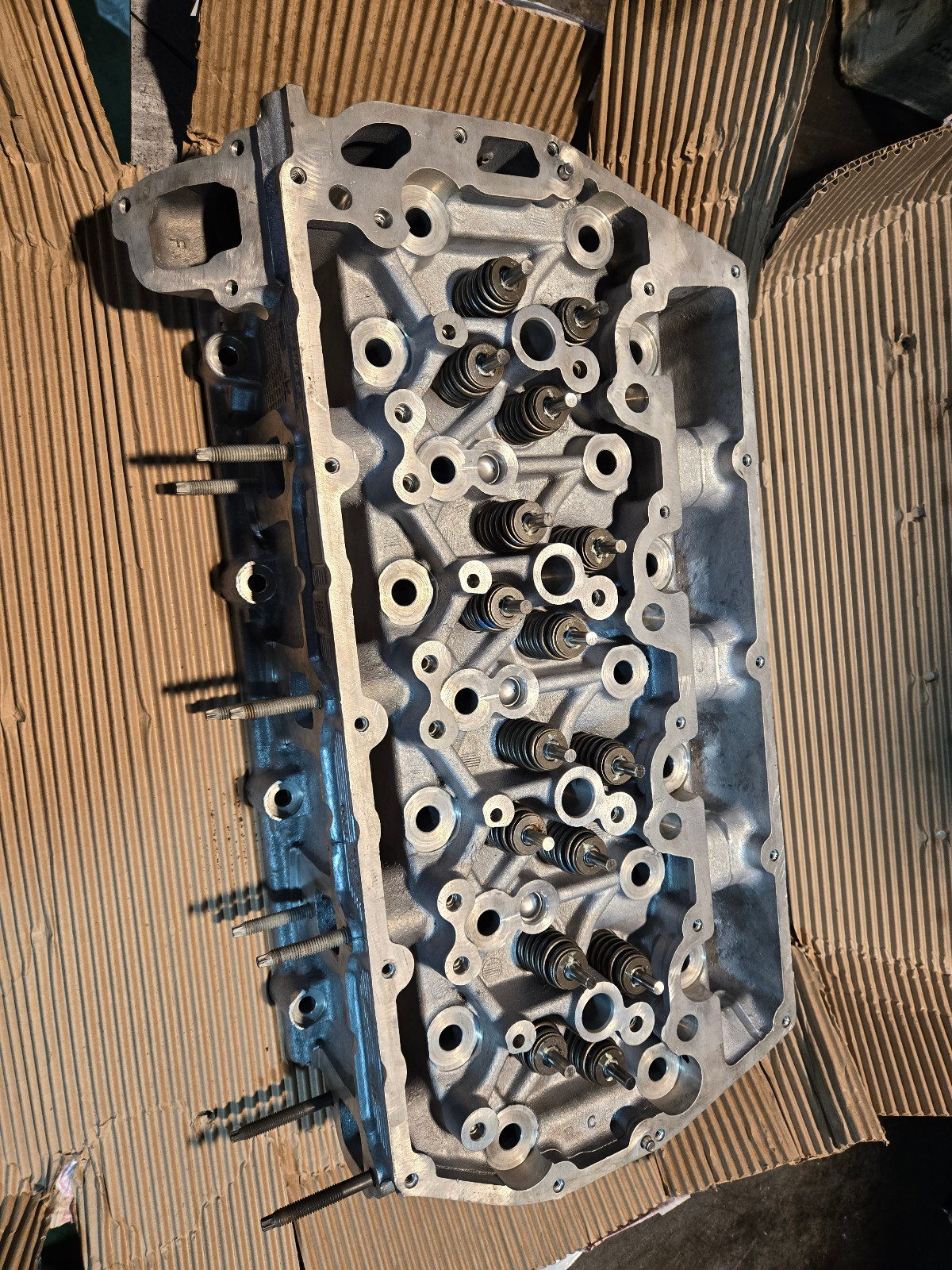 6.7 POWERSTROKE LOADED REMAN OEM CYLINDER HEAD RH PASSENGER SIDE BC3Q-6090-CD - Picture 1 of 11