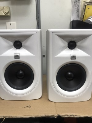 The Price Is High But They Are Worth It Reviews Mackie Hr824mk2 Audiofanzine