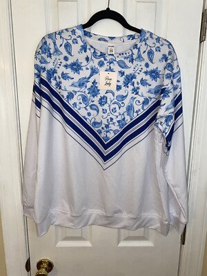 Pixie Lady XL light long sleeve sweater