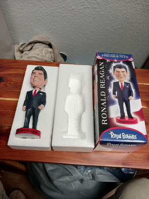 Royal Bobbles Ronald Reagan Bobblehead Historic Collectible Figure NEW