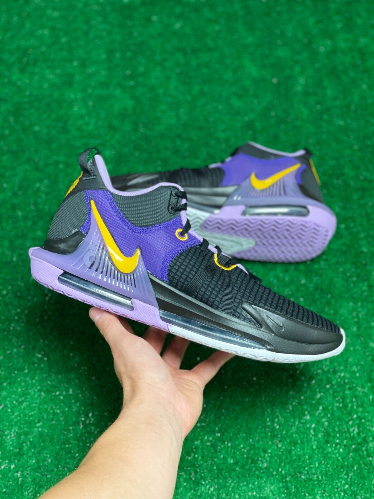 Nike Lebron Witness 7 Mens Basketball Shoes Black DM1123-002 NEW Multi Sz Nike Lebron Witness 7 Mens Basketball Shoes Black DM1123-002 NEW Multi Sz