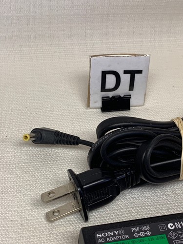 (DT) Sony Official OEM PSP-380 5V 1500mA AC Adapter Charger PlayStation Power