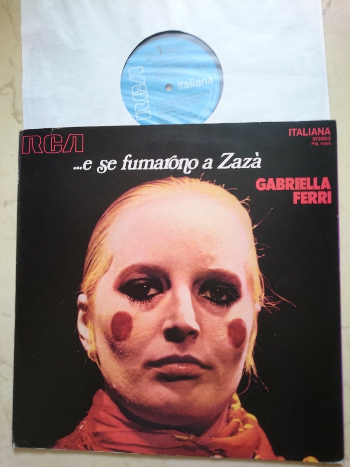 【中古】 …e se fumarono a Zaza / Gabriella Ferri GABRIELLA FERRI .e se fumarono a Zazà *1972 RCA ITALIANA