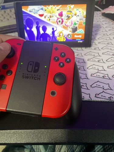NO (3) Nintendo SwitchHAC-001ジョイコン 2020年 Nintendo Switch Console HAC-001 w/ Joy Con + Dock + Grip +