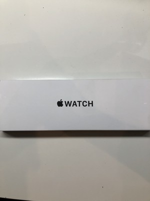 NEW SEALED APPLE WATCH SE (GEN 2) 40 MM MIDNIGHT GPS MXE73CL/A Model A2722