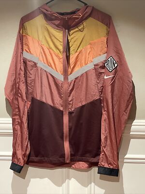 NEW Nike Wild Run Windrunner Training Jacket Running Comfort Size L