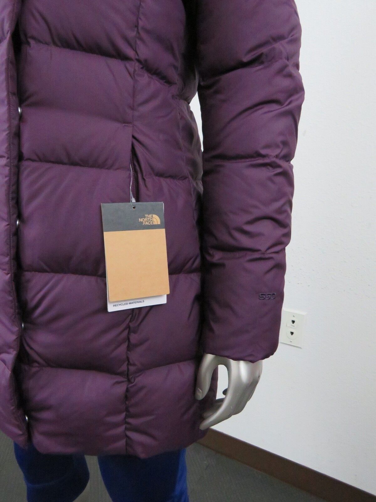 Pre-owned The North Face Womens  Dealio Insulated 550-down Winter Parka Jacket - Wine In Red