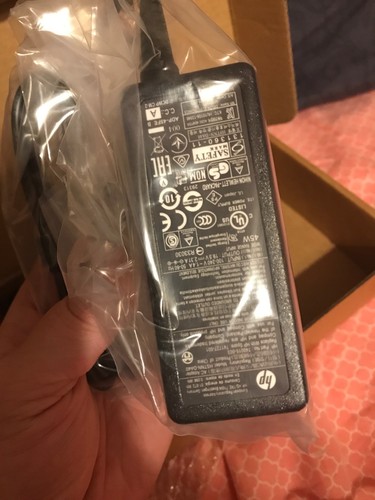 Genuine HP pavilion Laptop AC Adapter Power Supply Charger, 19.5V 45W blue tip