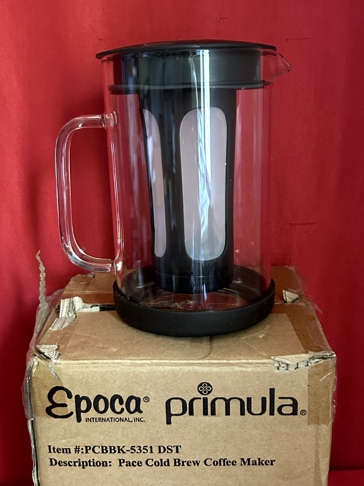 With Durable Glass Pitcher And Airtight