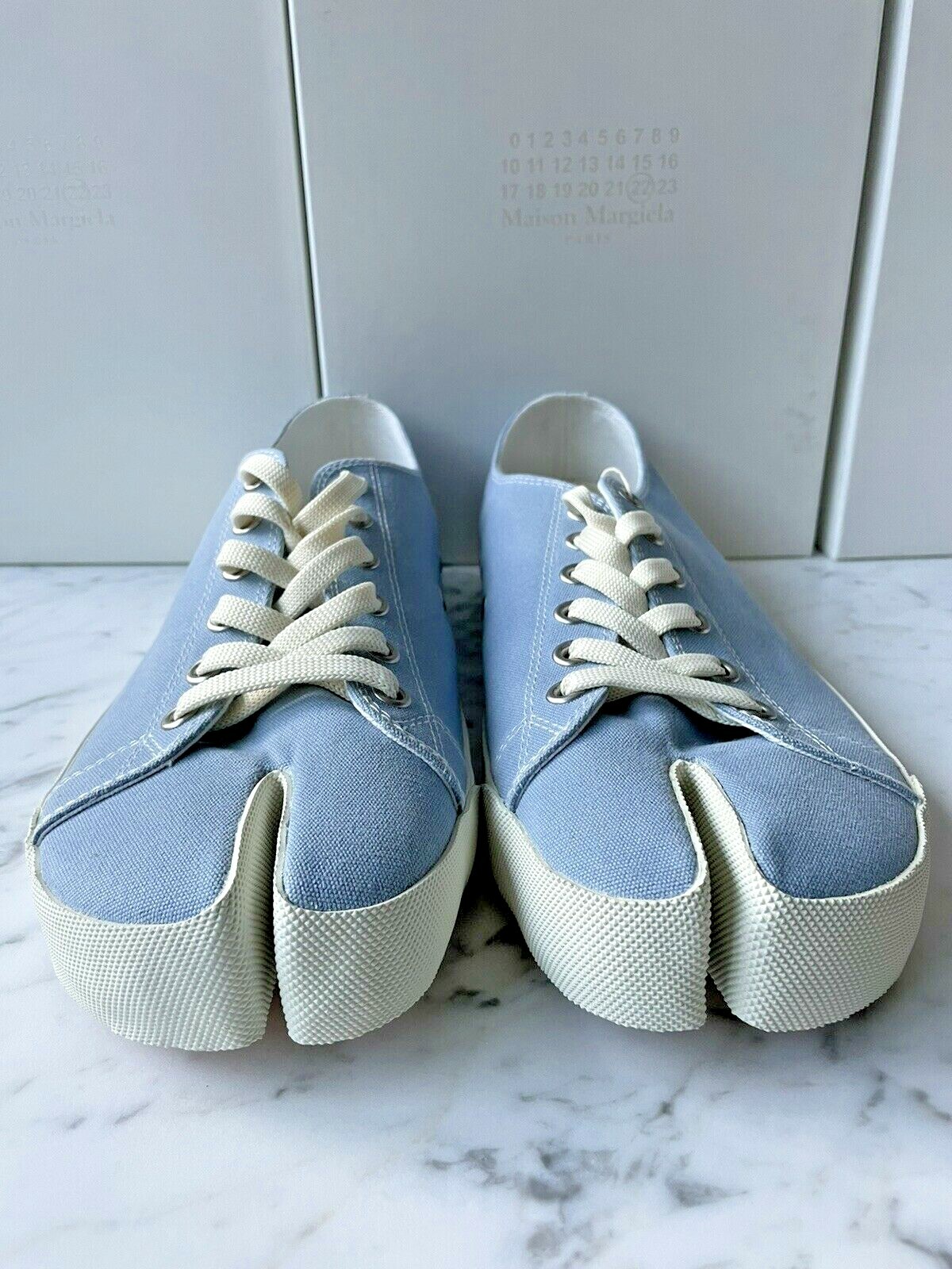 MAISON MARGIELA SS21 Sky Blue Tabi 