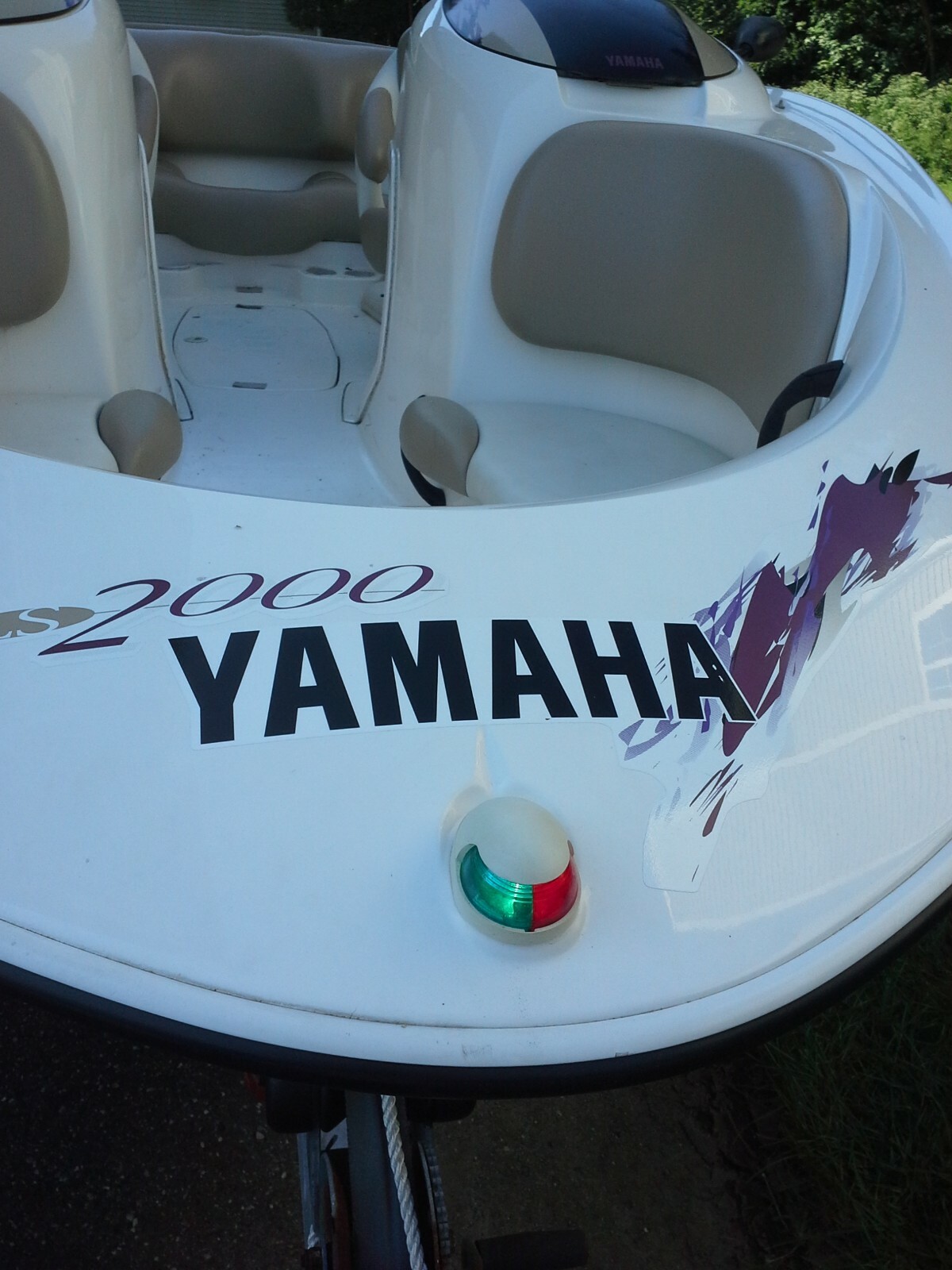 1999 Yamaha LS2000 jetboat