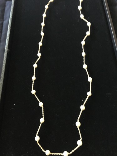 Beautiful 14k Gold And Pearl 15