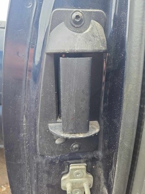 Used Right Rear Outside Door Handle fits: 2006 CHEVY SILVERADO 2500