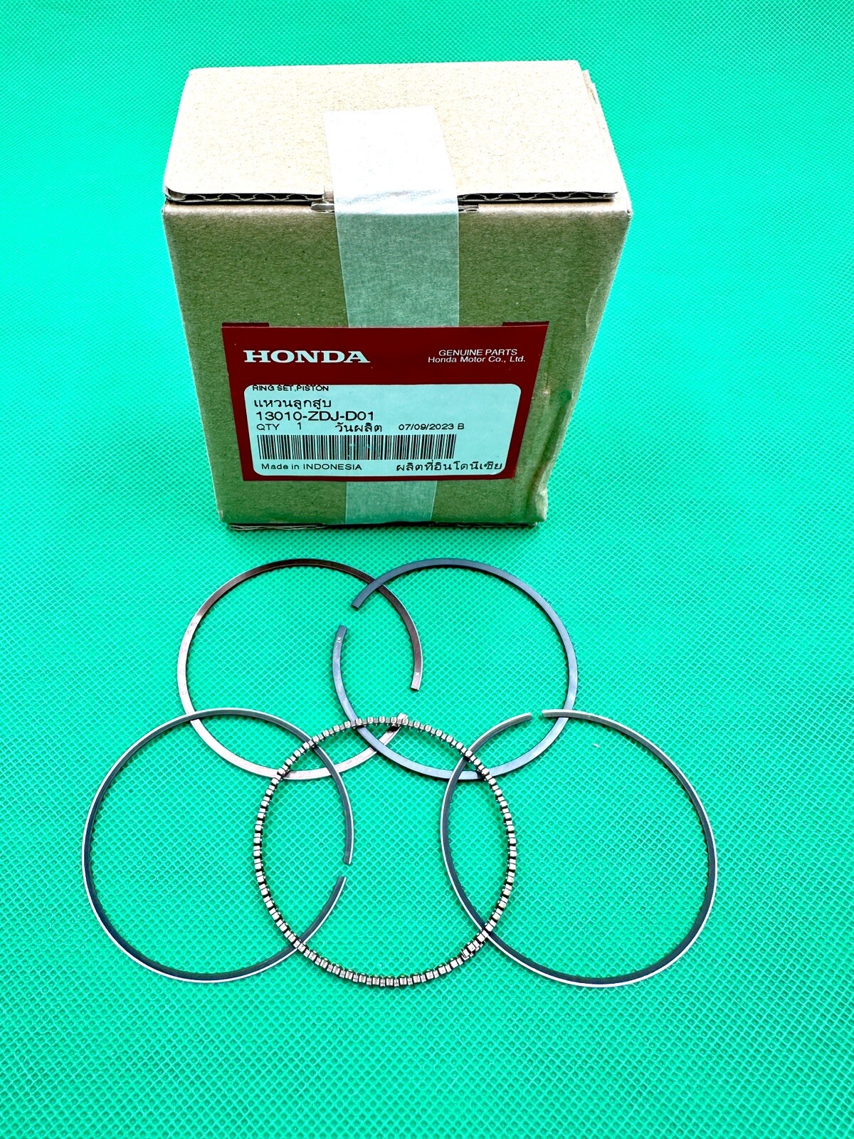 Honda Genuine Piston Ring Set STD 13010-ZDJ-D01 EB2200I EU2200I