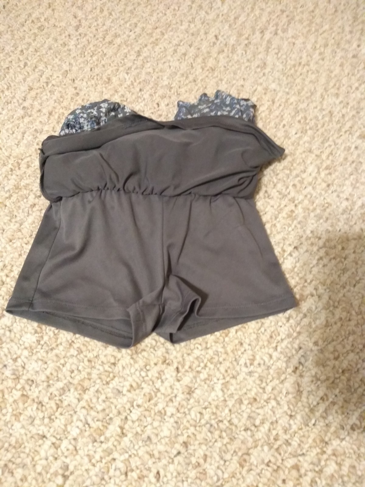 Justice Girls Size 7 Navy Floral Ruffled Skirt Skort