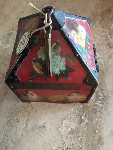 Reverse-Painted Ox Horn Wood Boxes - Hwagak Haem - Vintage Korean Ox Horn Box