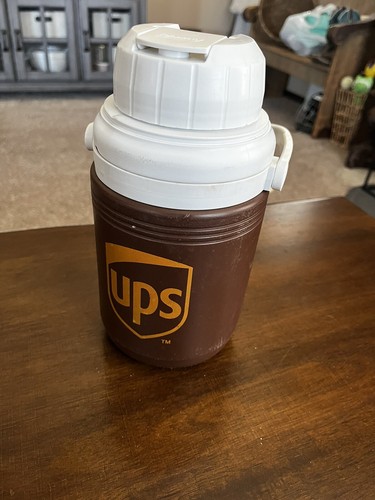 Vintage UPS Water Bottle