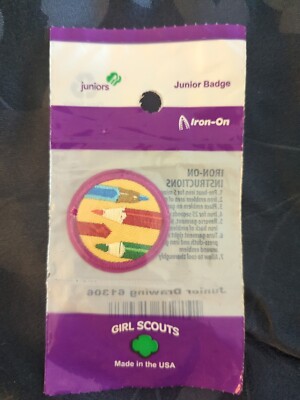 RETIRED Junior Drawing badge Girl Scout badges NEW IN PACKAGE