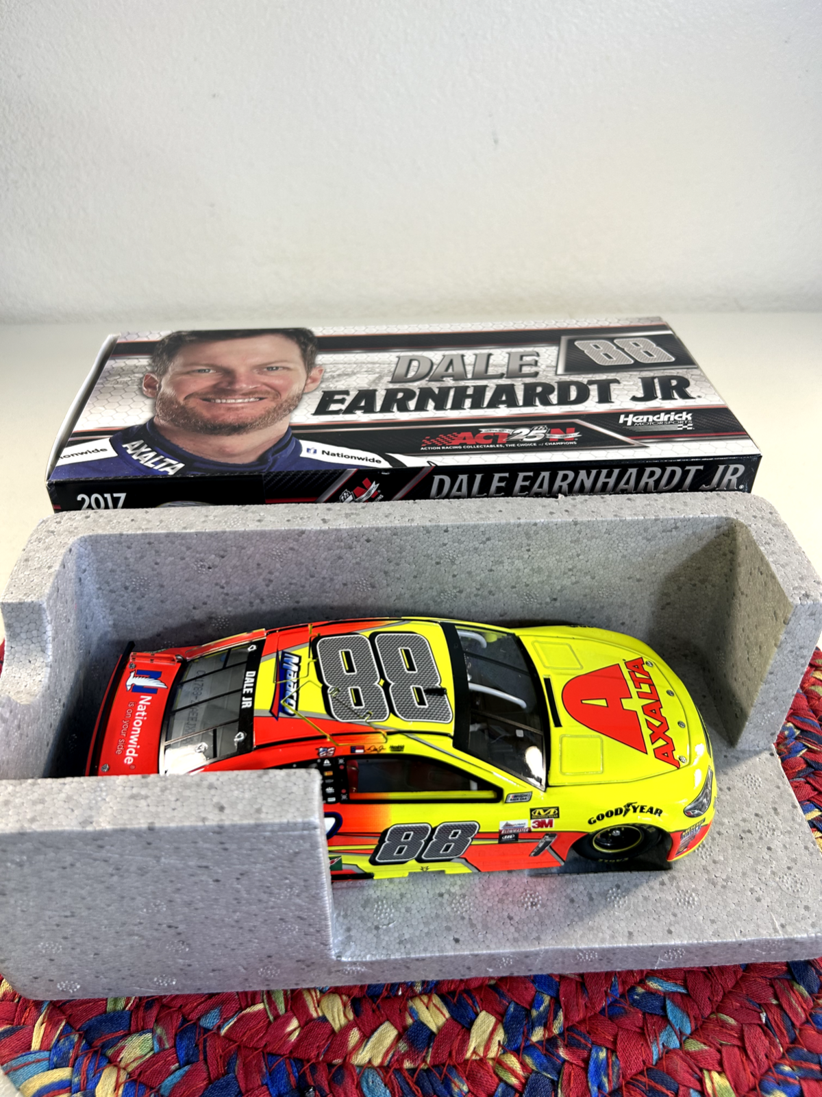 2017 Dale Earnhardt Jr 1/24 Maaco Chevy SS ---FREE SHIP
