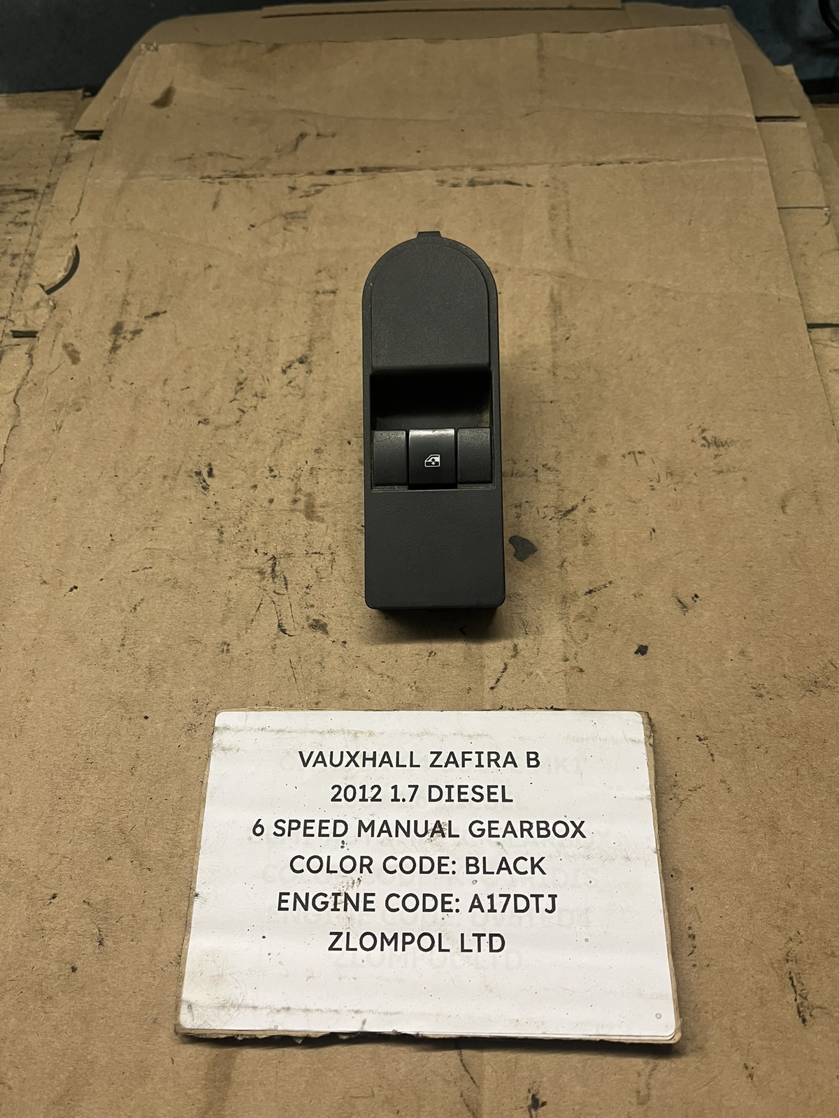 Vauxhall Zafira B 2012 1.7 Diesel - NS Front Window Switch Button 13228709
