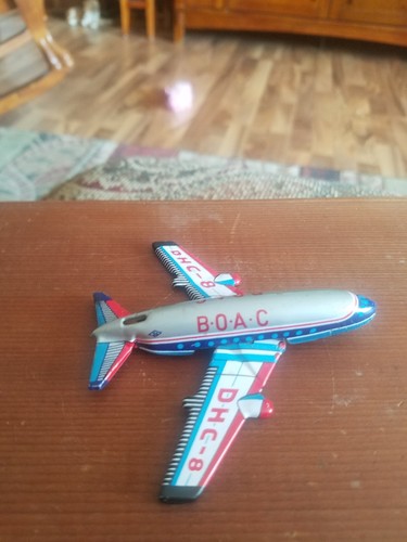 Vintage BOAC Tin Litho DH C-8 COMET Jet