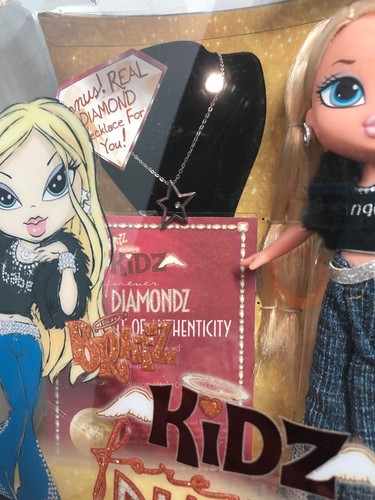 BRATZ DIAMONDZ Forever KIDZ “CLOE” Rare MGA Vintage Doll & Keychain Necklace