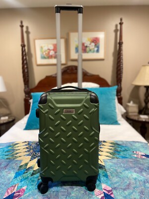Coleman 20'' Hard Shell Rolling Travel Luggage Suitcase Green Telescoping Handel