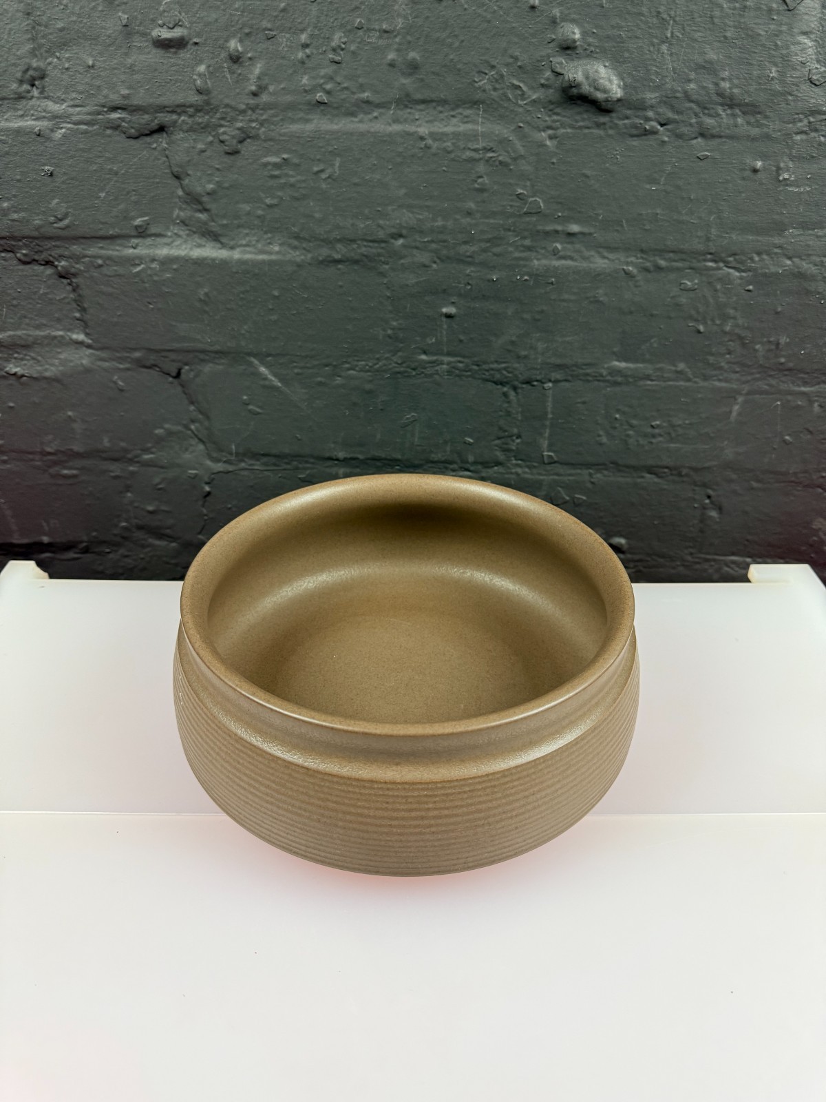 Denby Mayflower Large Fruit / Salad Serving Bowl 9.5" Wide x 3.75" High