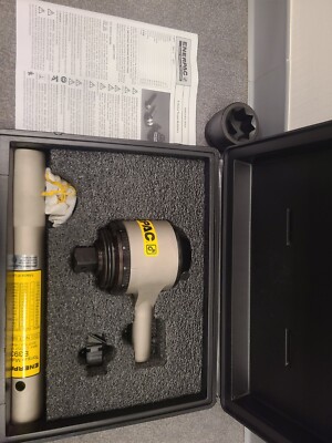 E393 Manual Torque Multiplier, Reaction Bar, 3200 ft. lbs Torque, 1 in. Square D