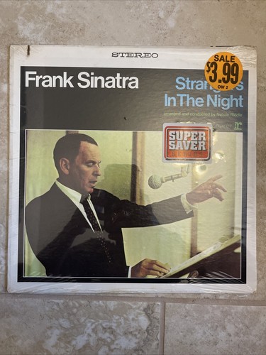 FRANK SINATRA - STRANGERS IN THE NIGHT - 1966 REPRISE