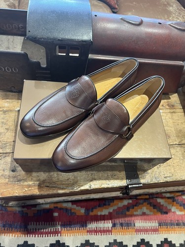 Pre-owned Gucci Loafers In Brown